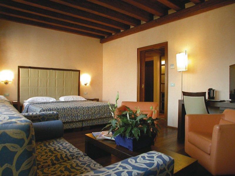 Palazzo Selvadego Hotel Venetië Kamer foto