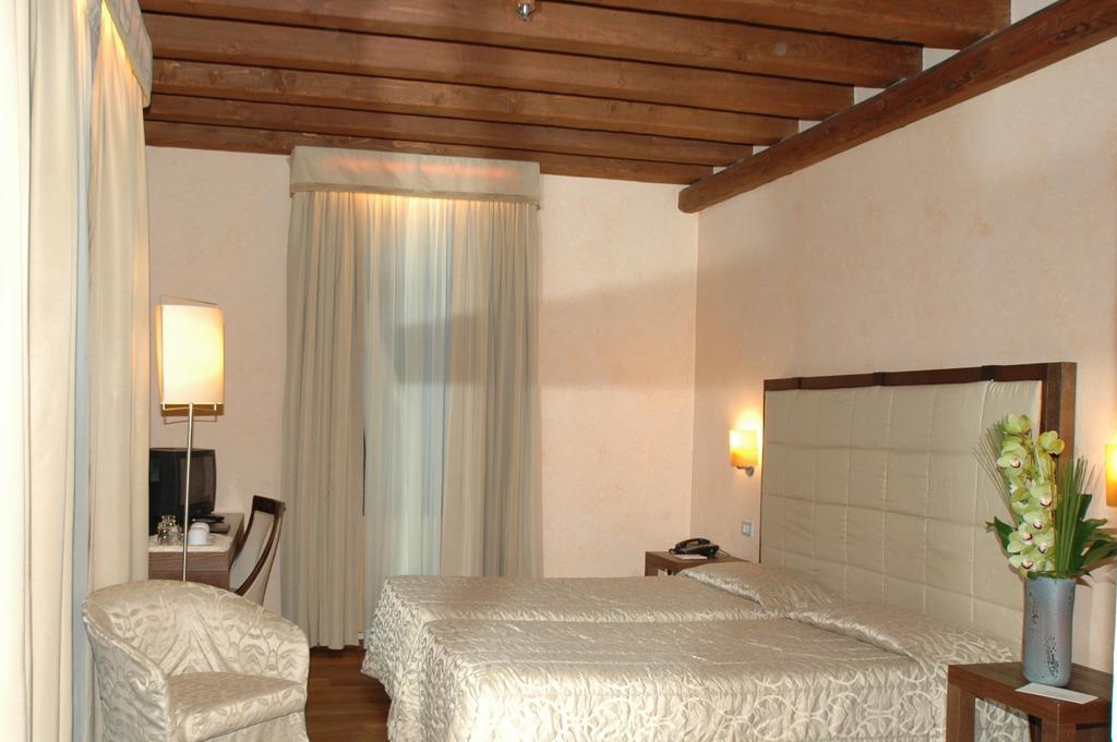 Palazzo Selvadego Hotel Venetië Buitenkant foto