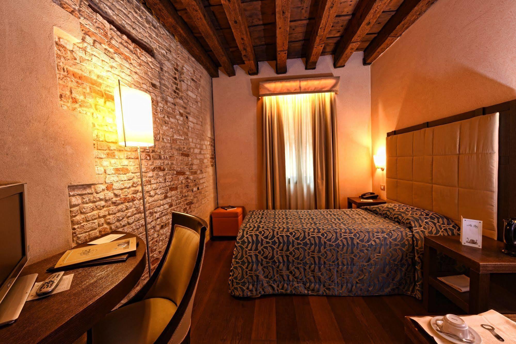 Palazzo Selvadego Hotel Venetië Buitenkant foto