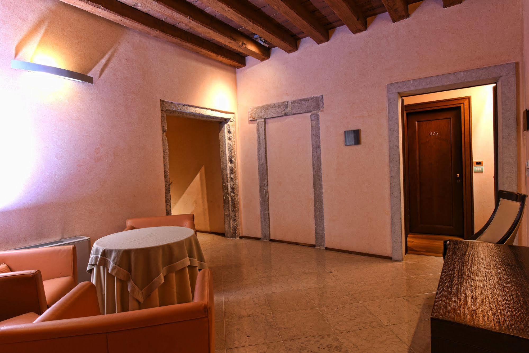 Palazzo Selvadego Hotel Venetië Buitenkant foto